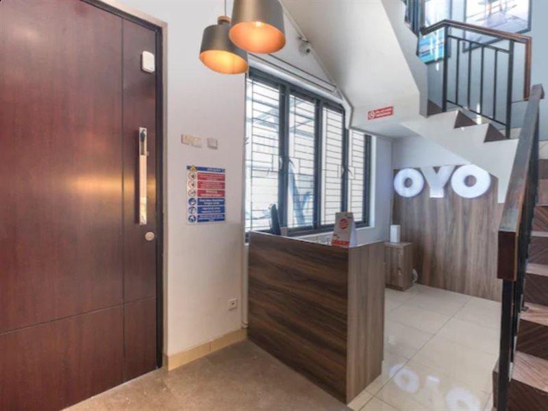 Oyo Life 3246 Walnut Inn G-10 Telukjambe 외부 사진